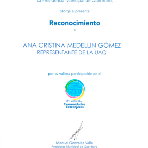 Cristina Medellin-Participacion en el 2 Festival de Comunidades Extranjeras-Reconocimiento-ReDCAGrossomodo-000178.jpg